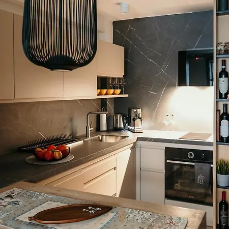 Lena - Olimpijska Kuca Jahorina