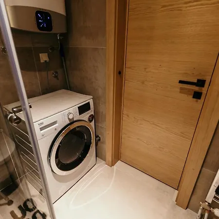 Lena - Olimpijska Kuca