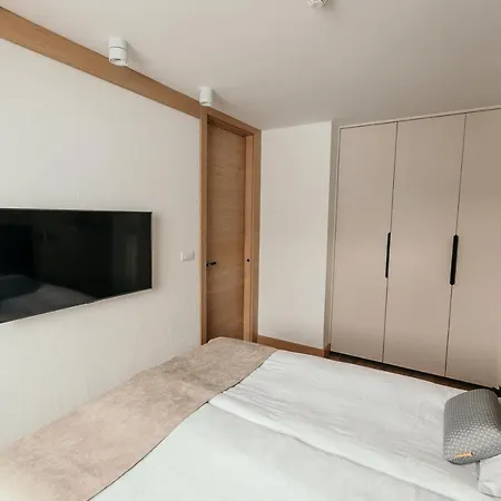 Lena - Olimpijska Kuca Jahorina