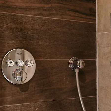 Lena - Olimpijska Kuca